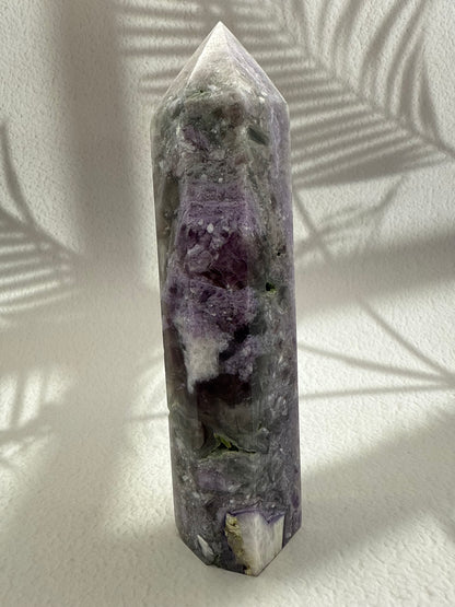 Chevron Amethyst Turm - groß