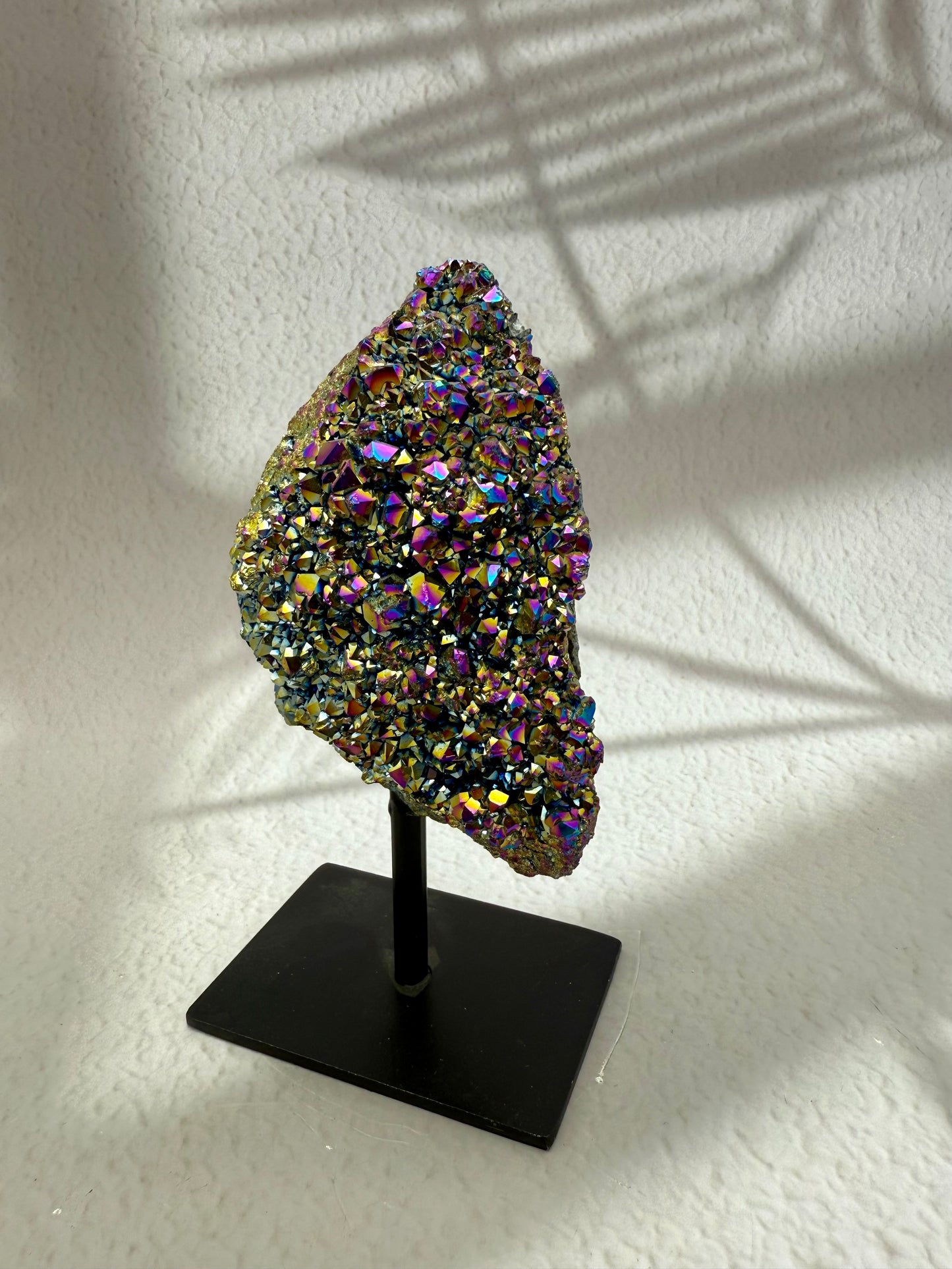 Titaniumquarz auf Ständer 2