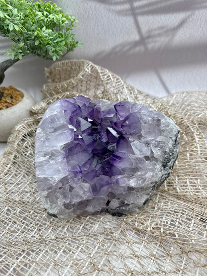 Amethyst Cluster - 3,1kg - Ladecluster