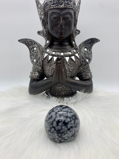Schneeflocken Obsidian Kugel mittel