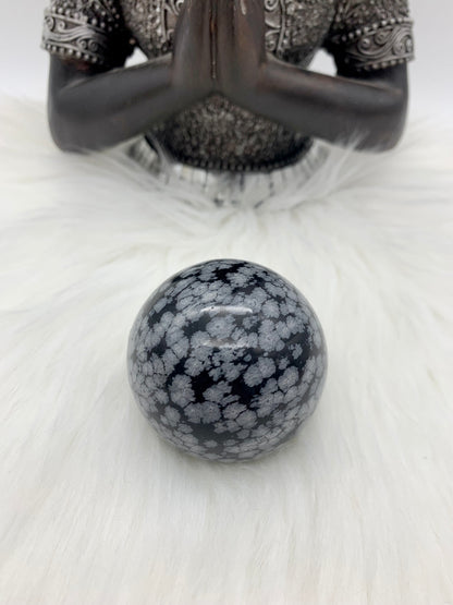 Schneeflocken Obsidian Kugel mittel