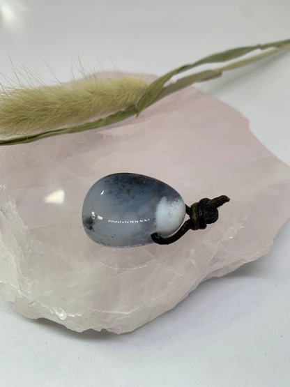 Dendriten chalcedon Anhänger gebohrt