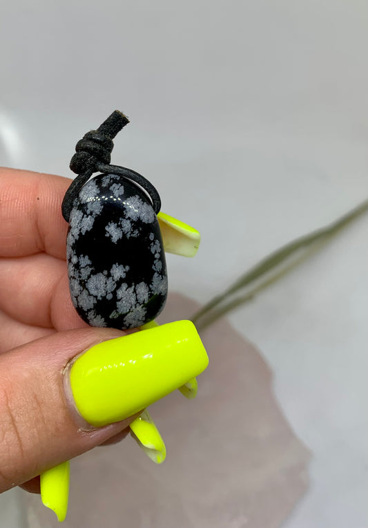 Schneeflocken Obsidian Anhänger gebohrt
