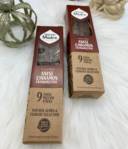 Kräuter-Räucherstäbchen mit Anis, Zimt & Weihrauch