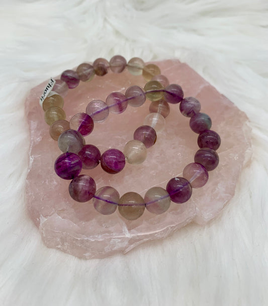 Regenbogen Fluorit Perlenarmband (hellrosa/lila)